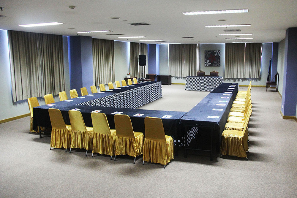 Nam Center Hotel Kemayoran Giacarta Esterno foto
